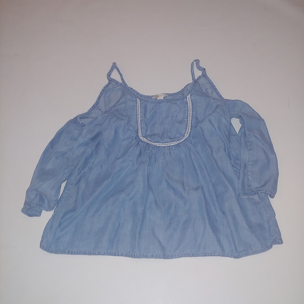 Cato cold shoulder crop top jean size small